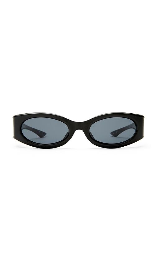 le specs glaciem sunglasses in black.