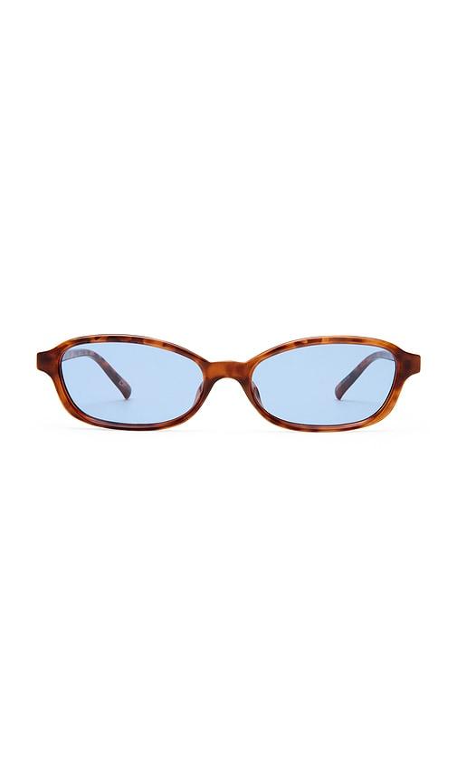 le specs honey pot sunglasses in brown.