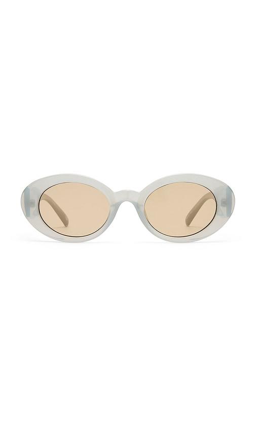 le specs nouveau vie sunglasses in grey.