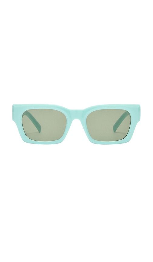 le specs shmood sunglasses in blue.