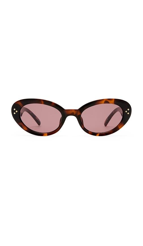 le specs tootsie sunglasses in brown.
