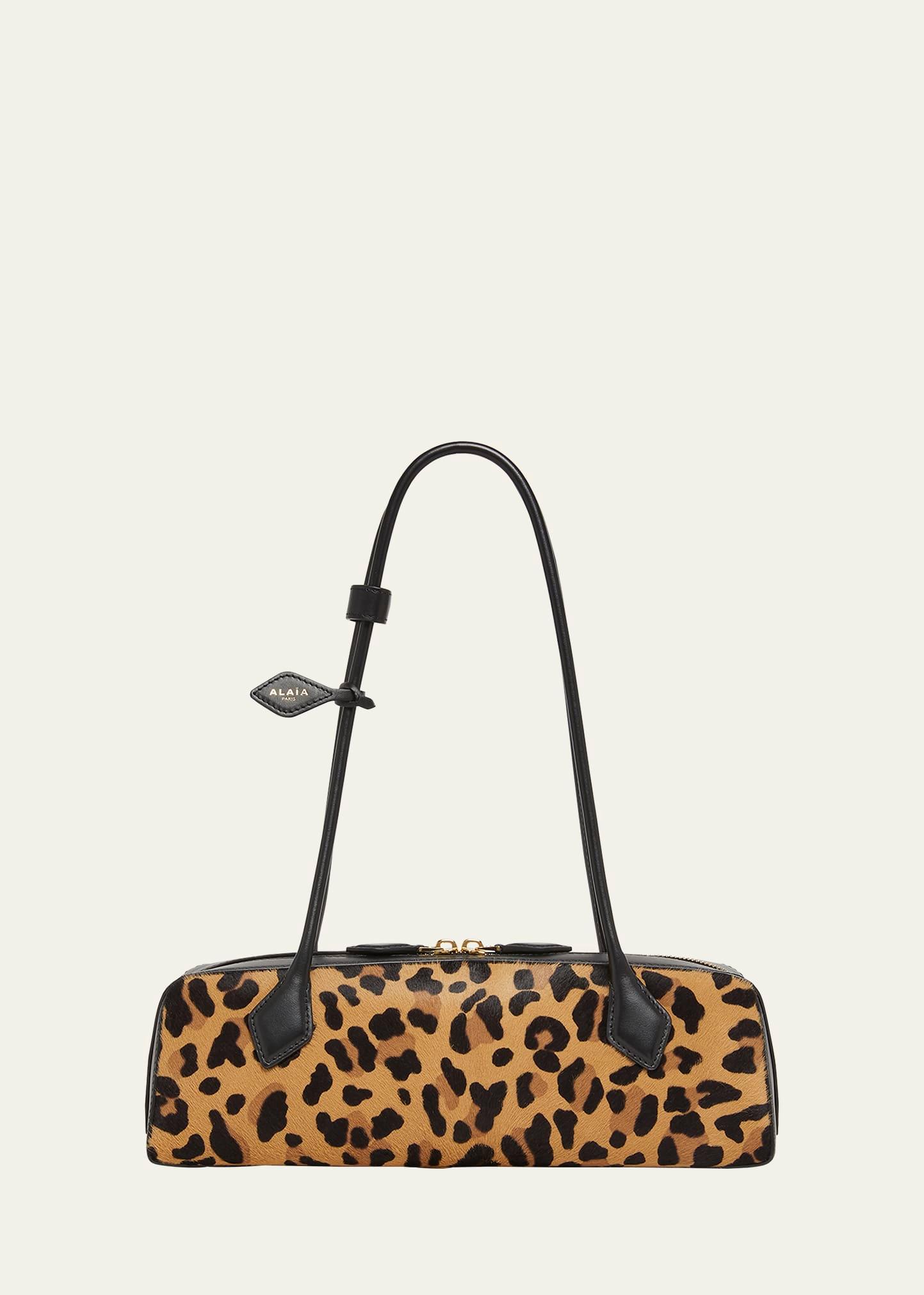 le teckel medium shoulder bag in leopard calf hair