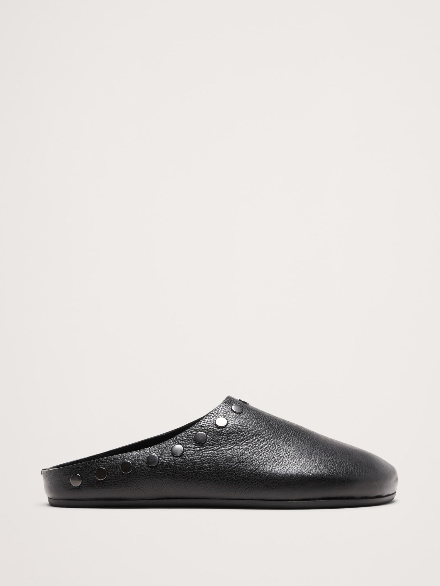 leather essential clog