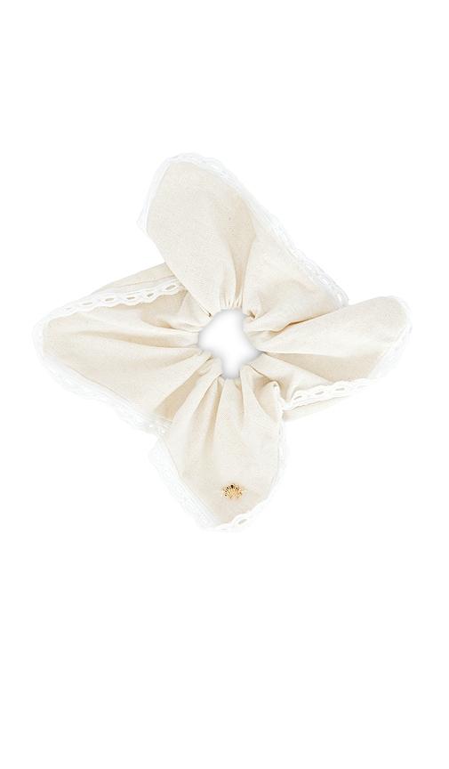 lele sadoughi eyelet trim linen square scrunchie in ivory.