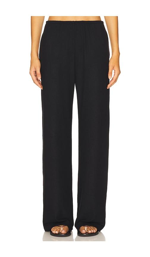 leset lauren pocket pant in black.