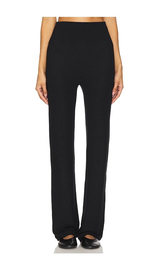 leset lauren straight pant in black.