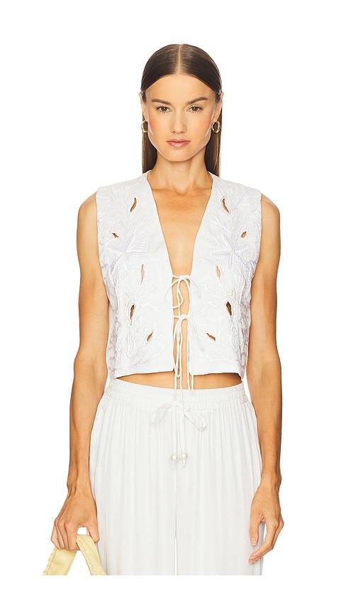 leslie amon coral reef vest in ivory.