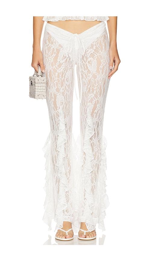 leslie amon ruffle pants in white.