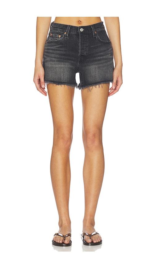 levi's 501 curve short in black.