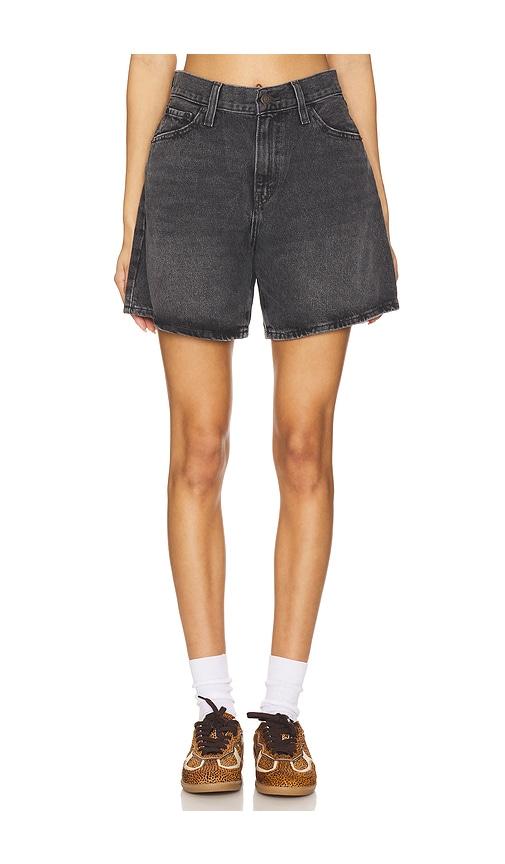 levi's high baggy short in black.