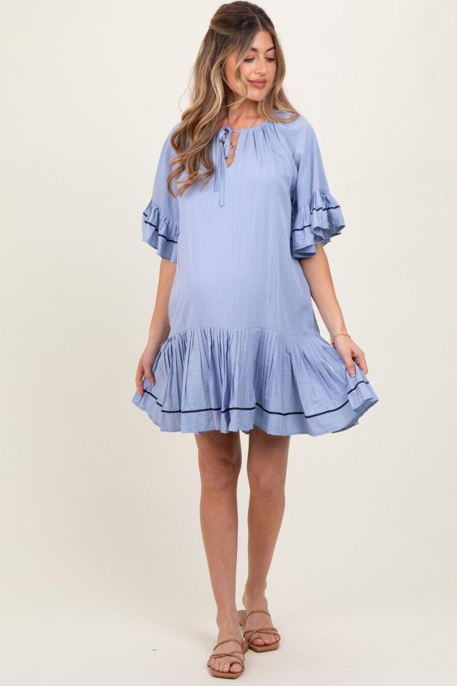 light blue solid short sleeve pocketed maternity dress