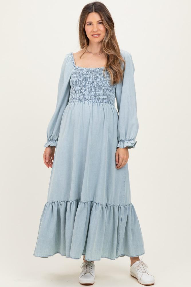 light denim washed sweetheart maternity maxi dress