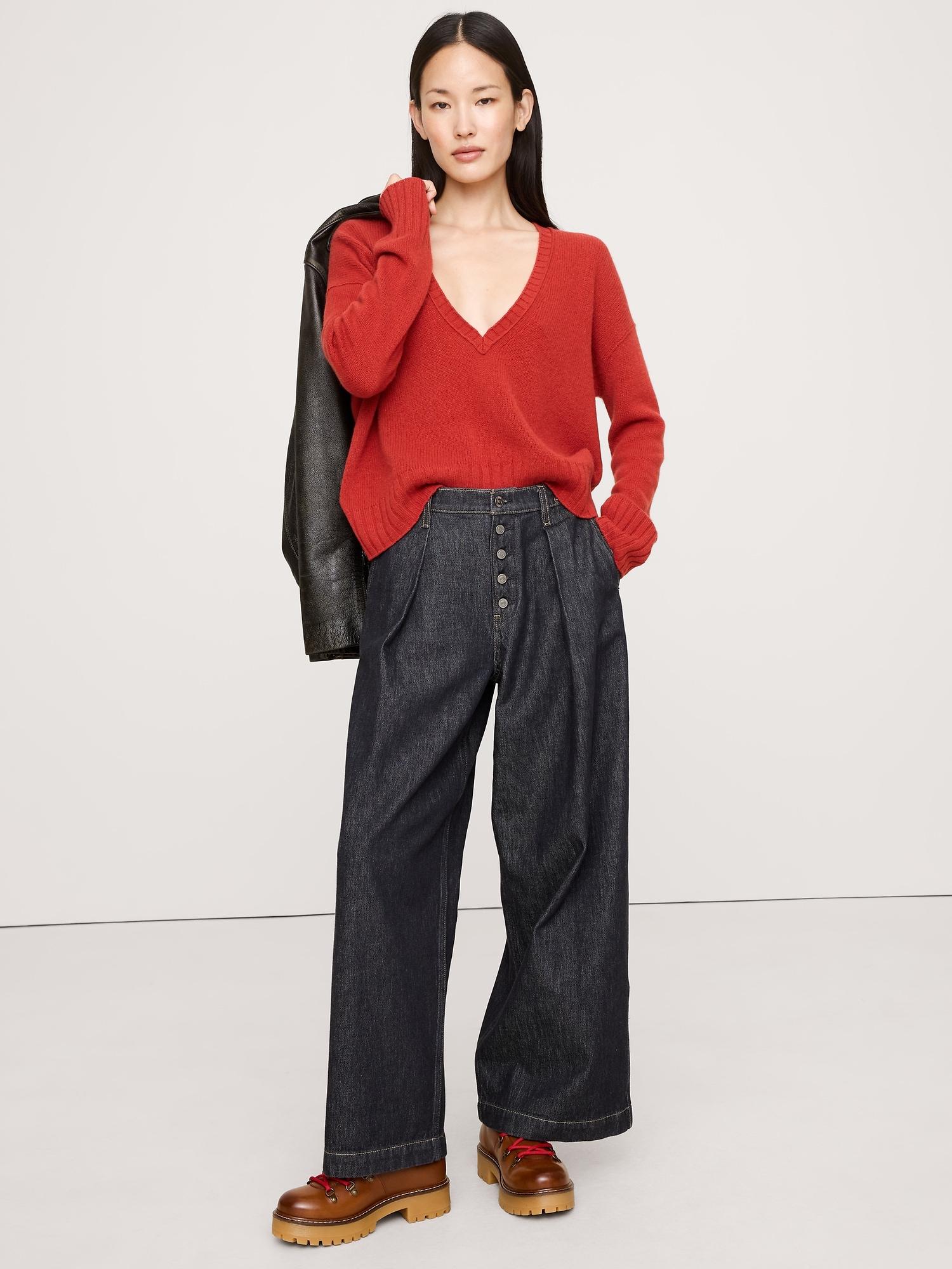 lightweight cashmere low v-neck sweater