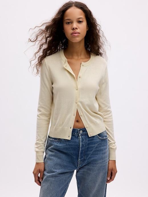 lightweight cashsoft cardigan