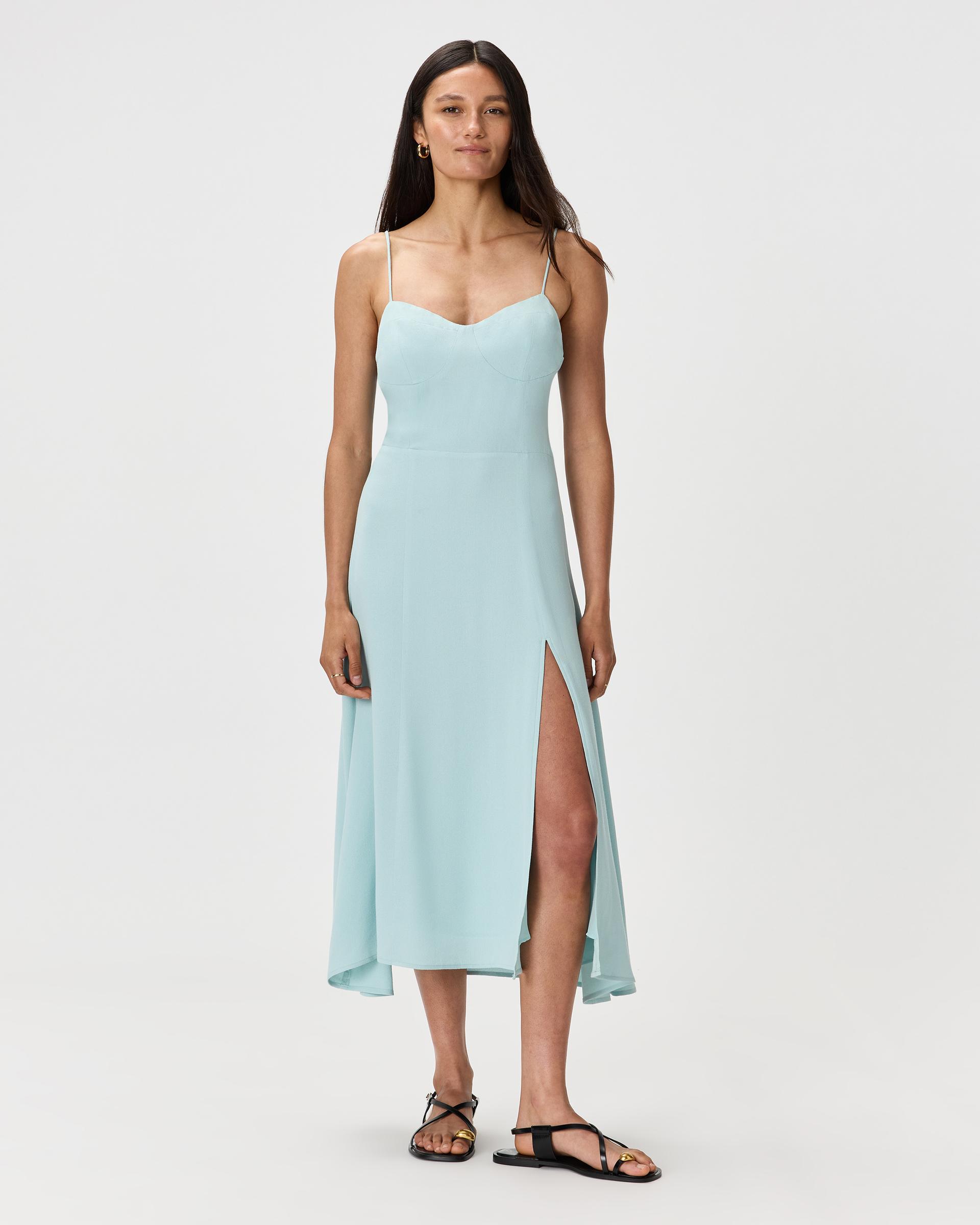 lightweight crepe sweetheart midi dress