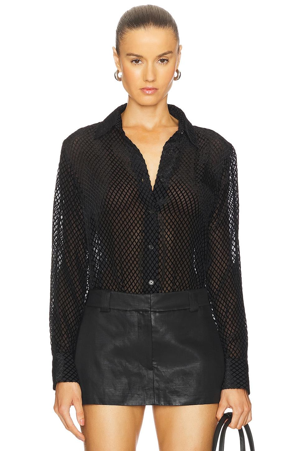 lila shirt