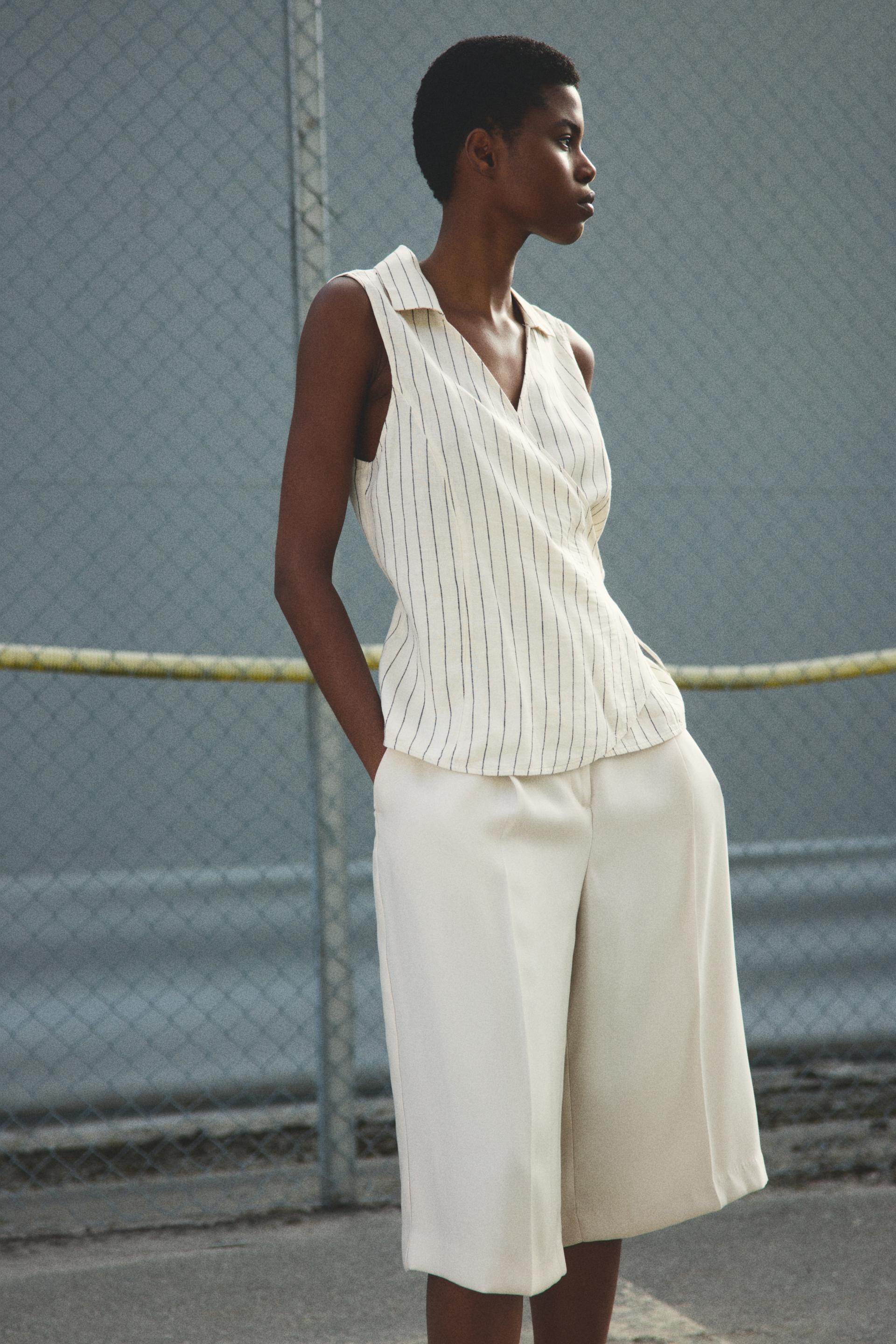 linen-blend wrap top
