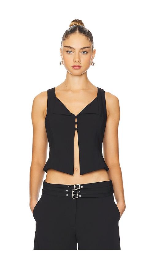 lioness backstage vest in black.