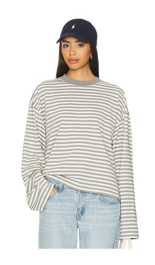 lioness bloom long sleeve top in grey.