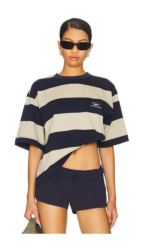 lioness emerging tee in navy,neutral.