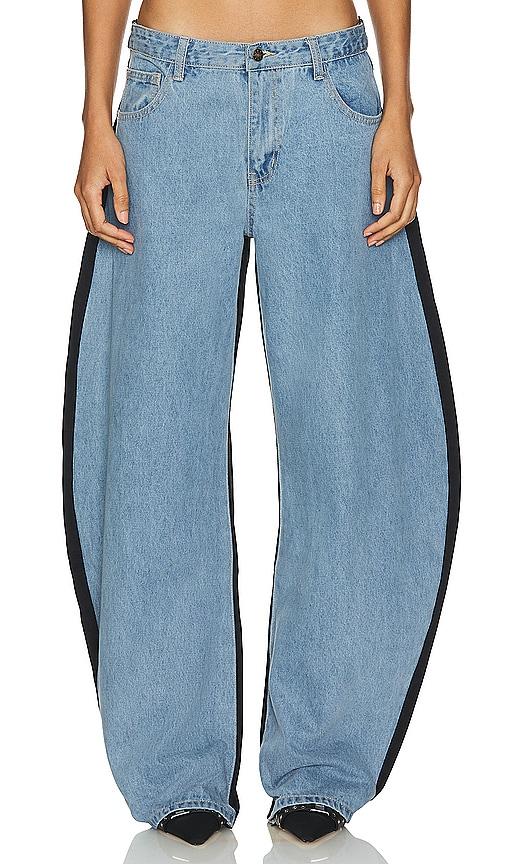 lioness horseshoe jeans in blue.