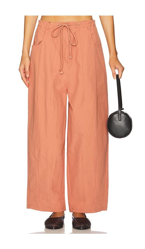 lioness riptide pant in blush.
