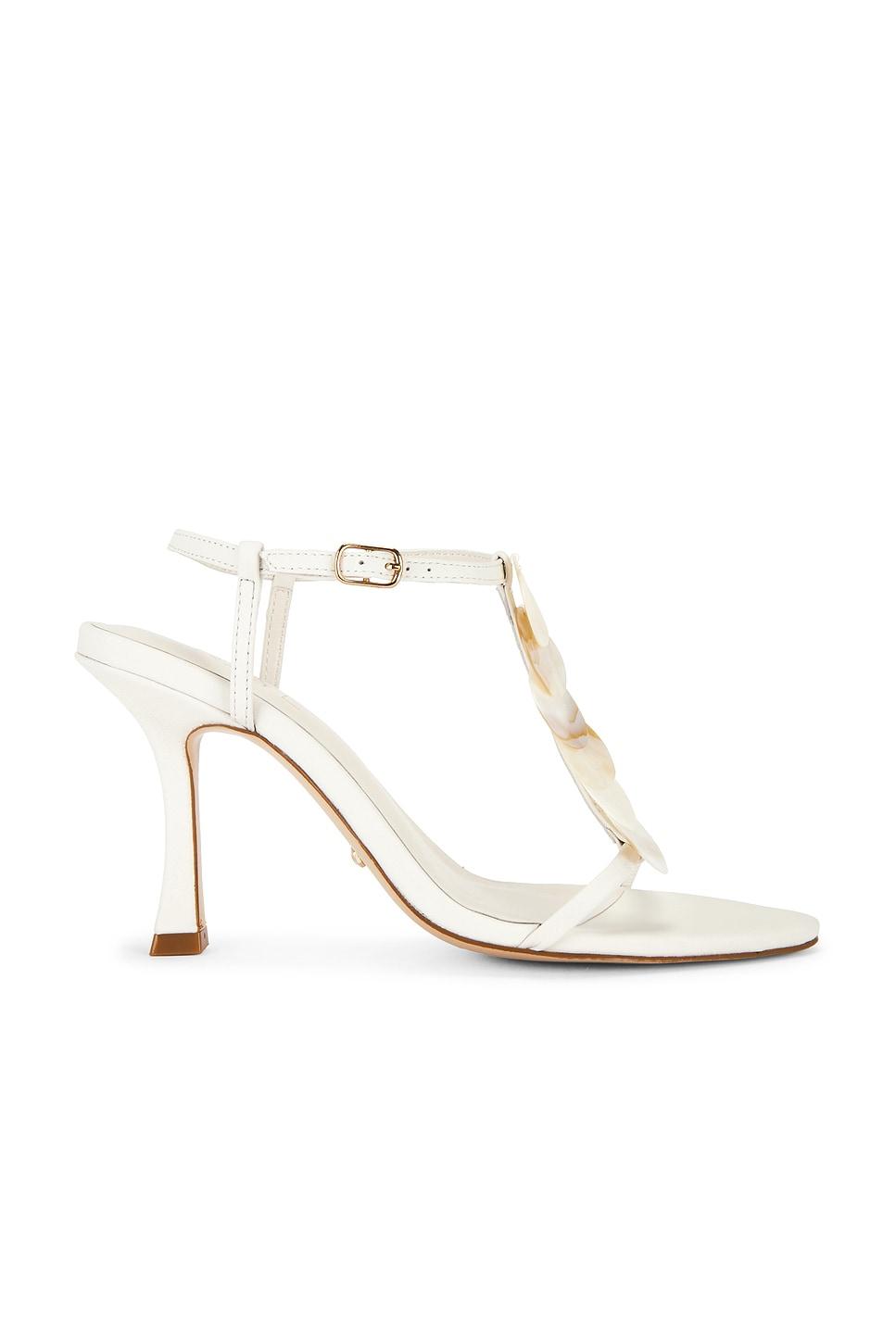 liora sandal