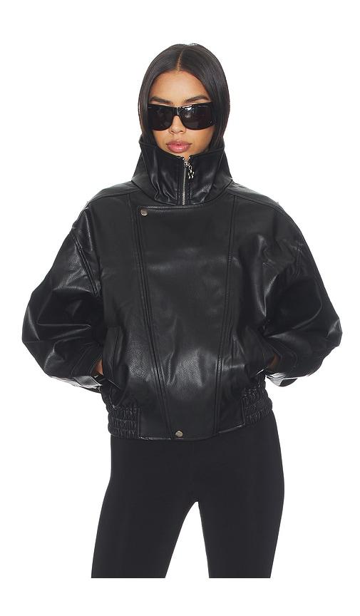 lisa says gah frankle jacket in black.