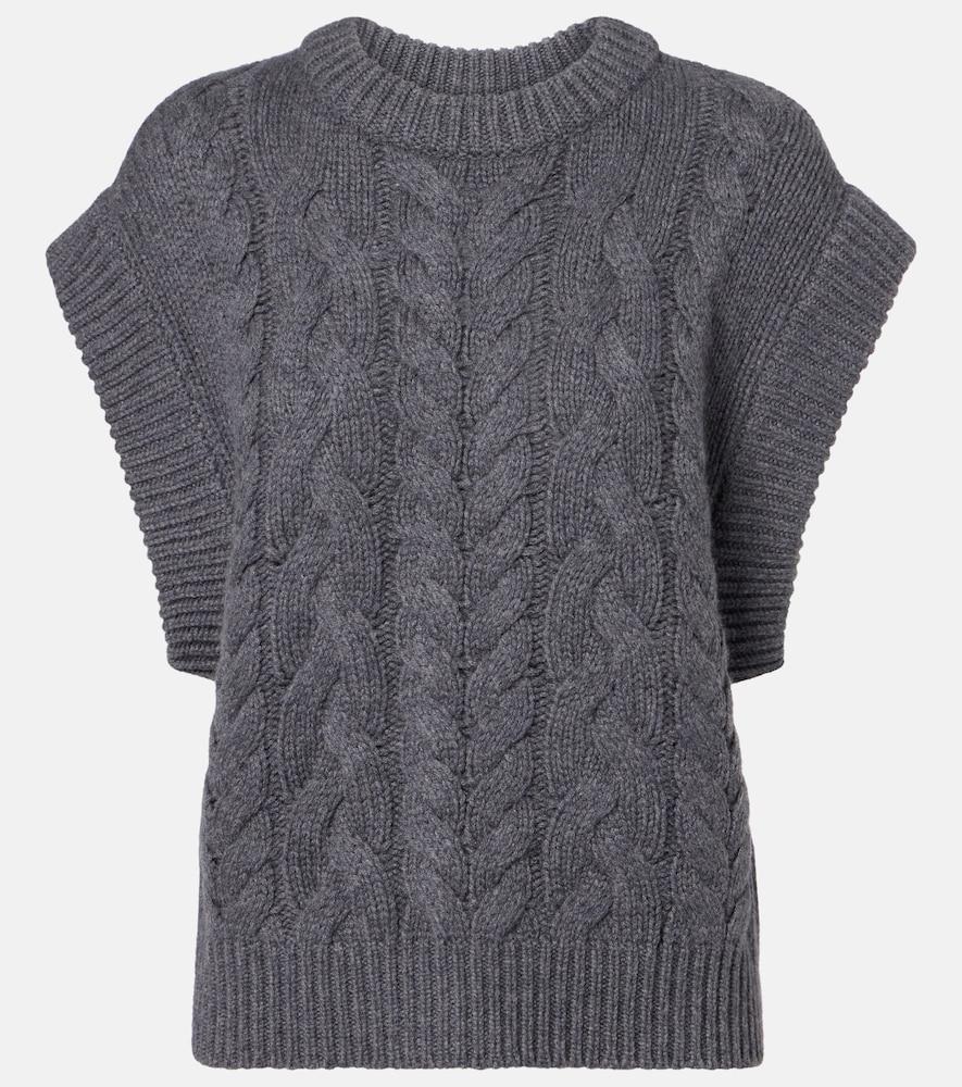 lisa yang hayley cable