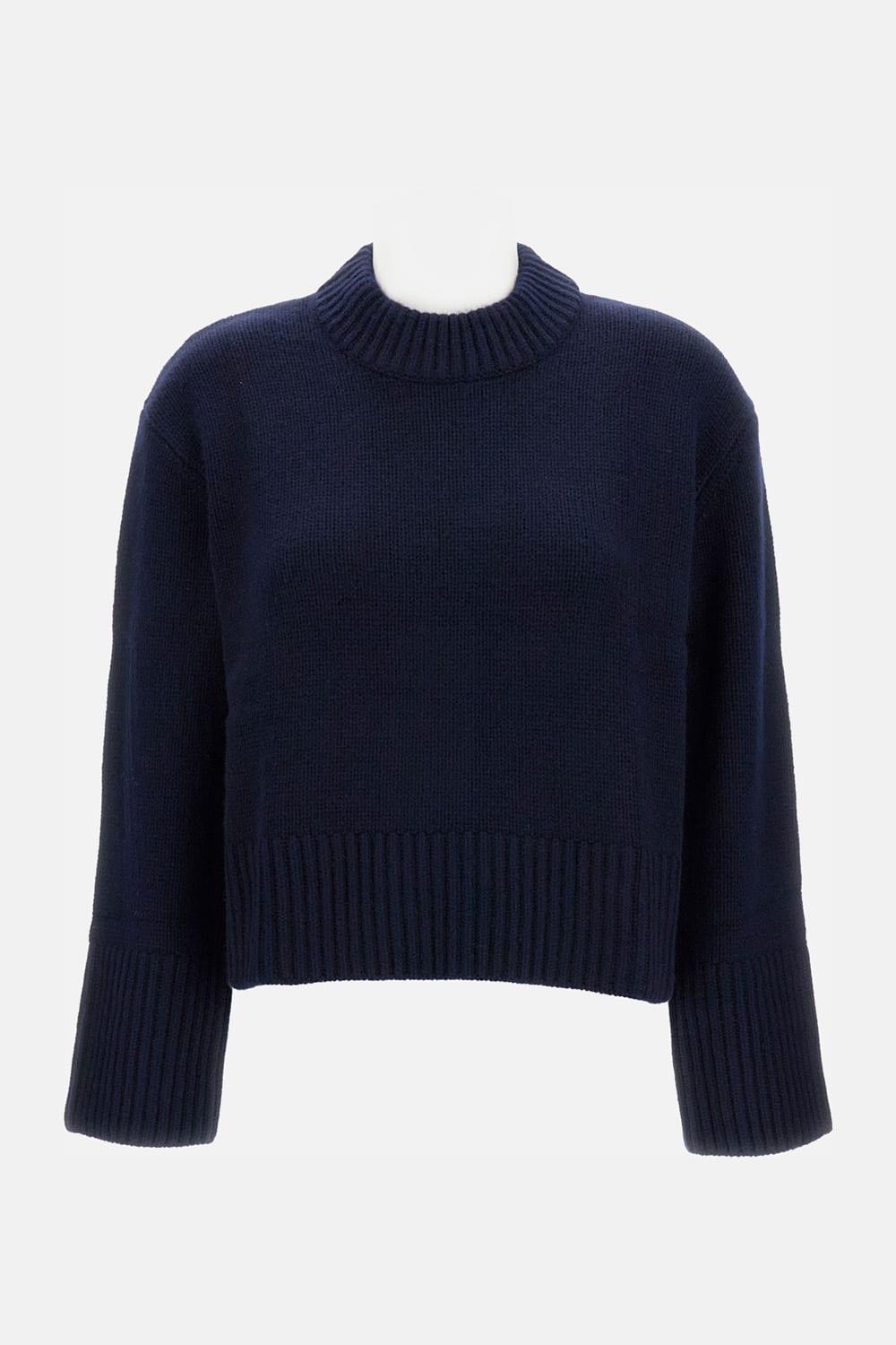 lisa yang sweater