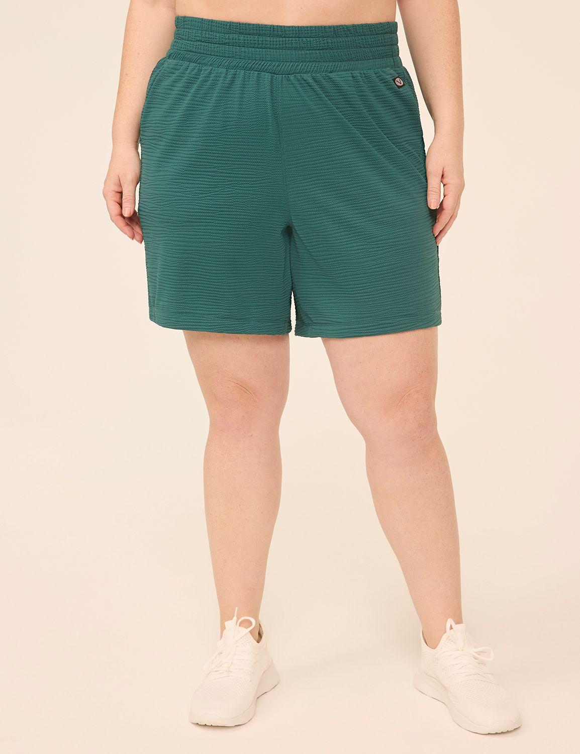 livi textured knit short