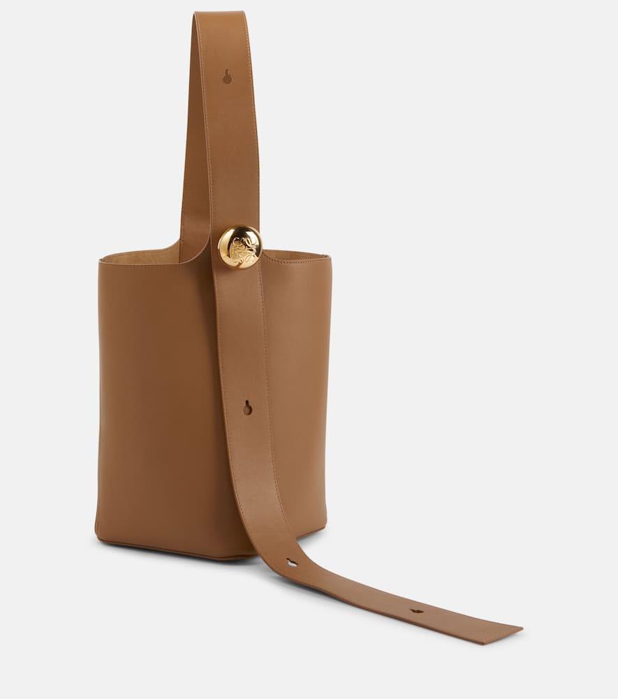 loewe pebble medium leather bucket bag