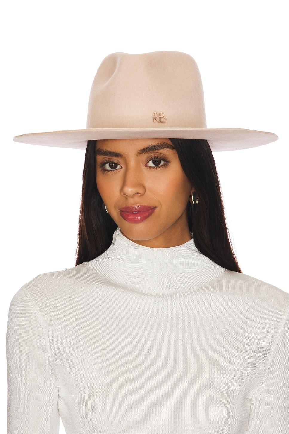 logo-embellished fedora hat