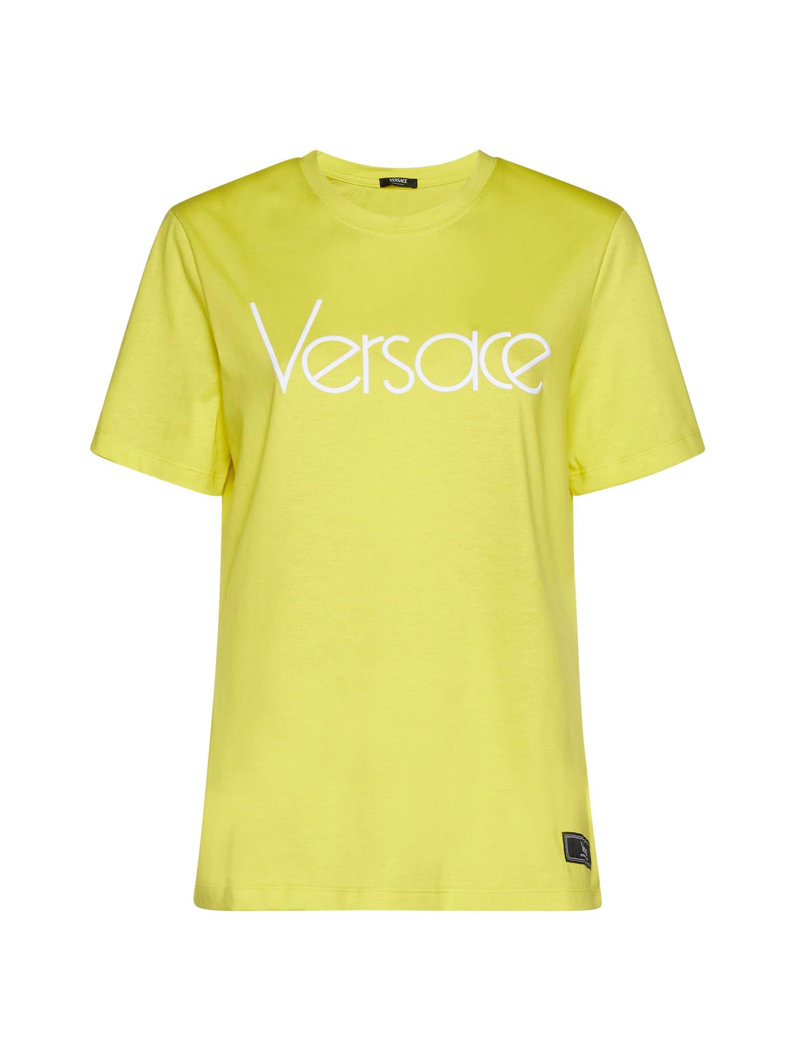 logo embroidery t-shirt