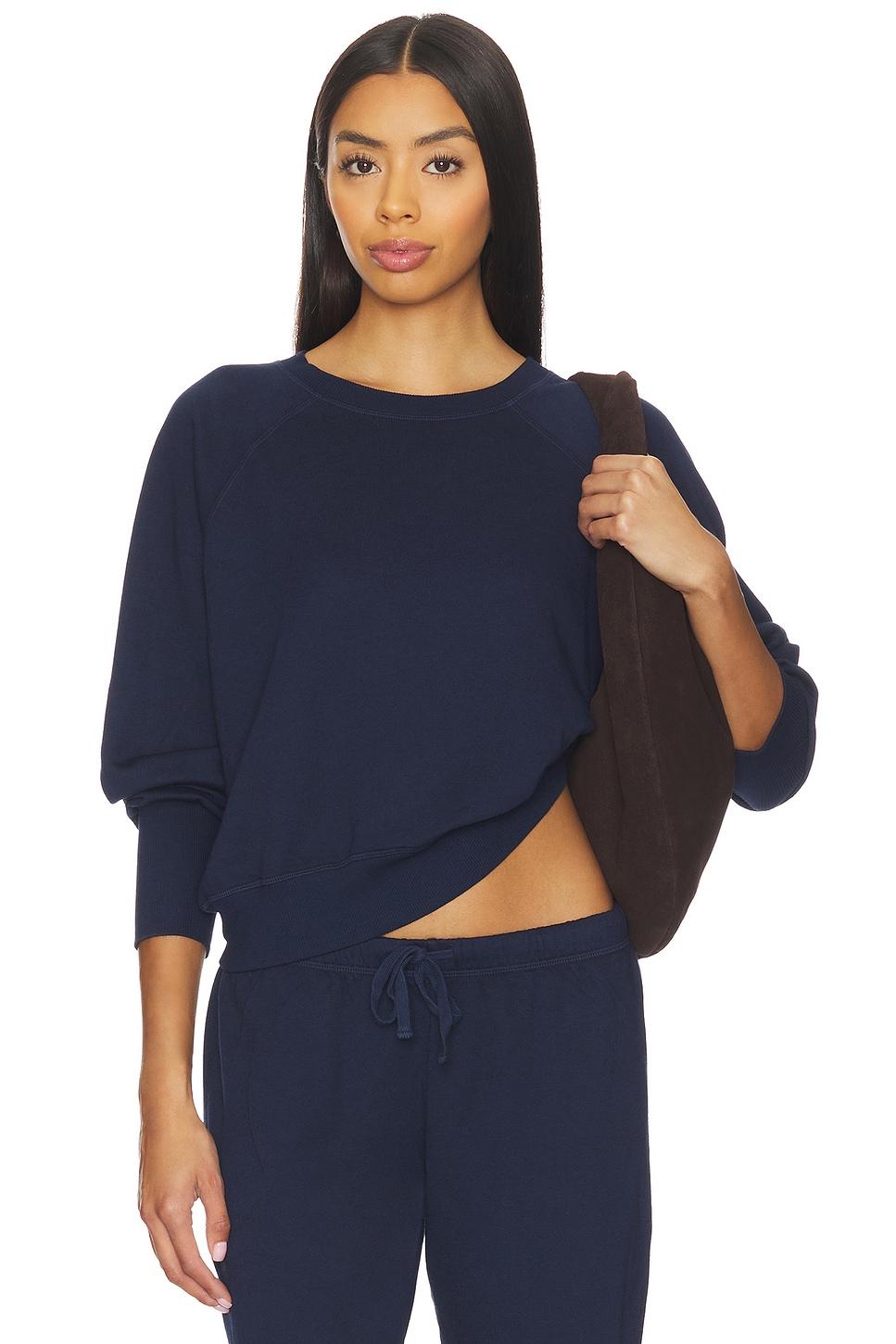 long sleeve raglan sweatshirt