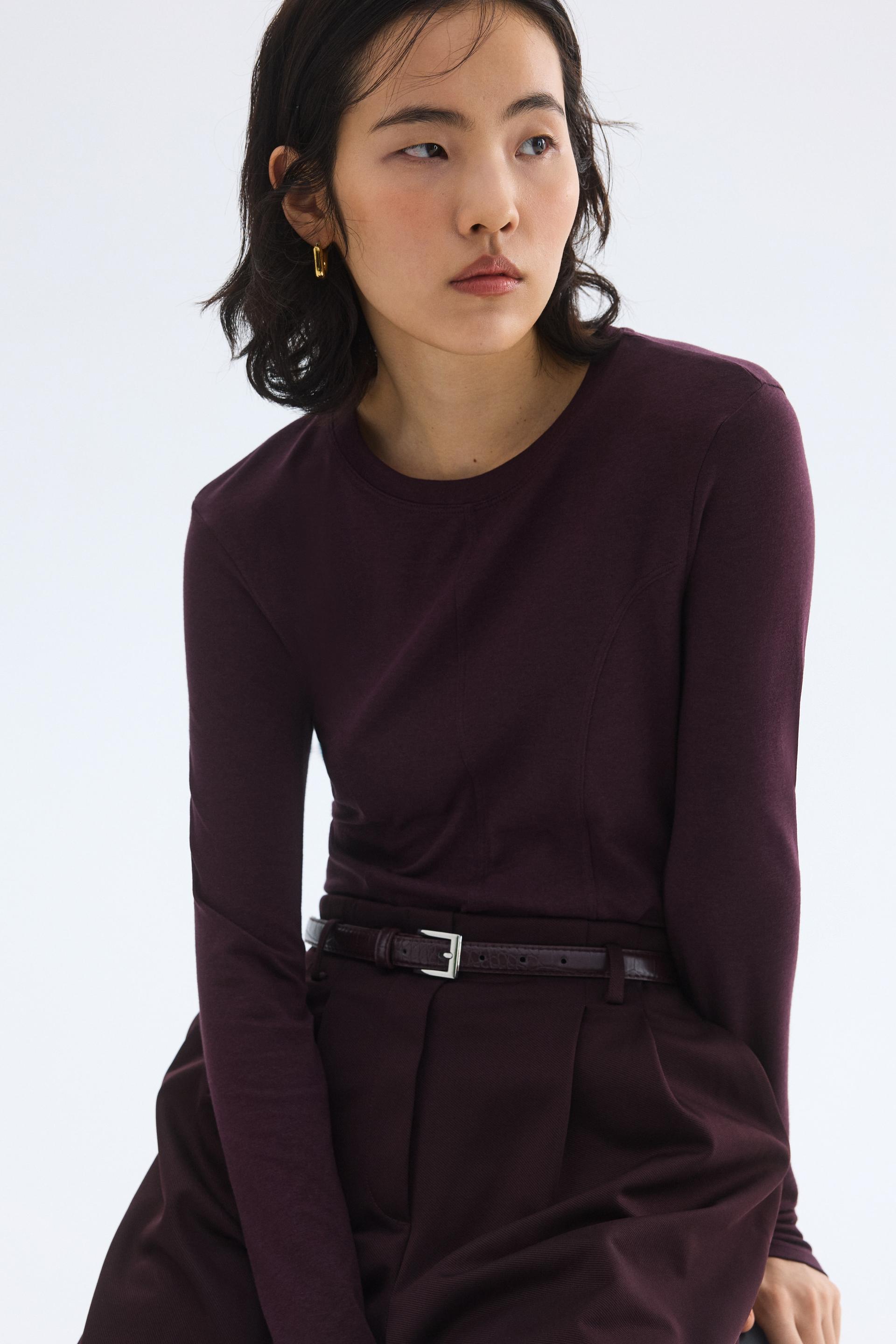 long-sleeved jersey top
