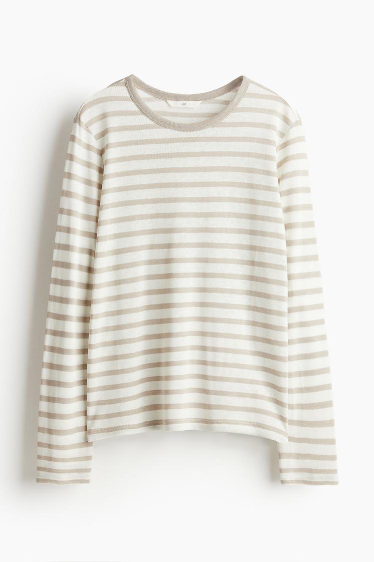 long-sleeved top