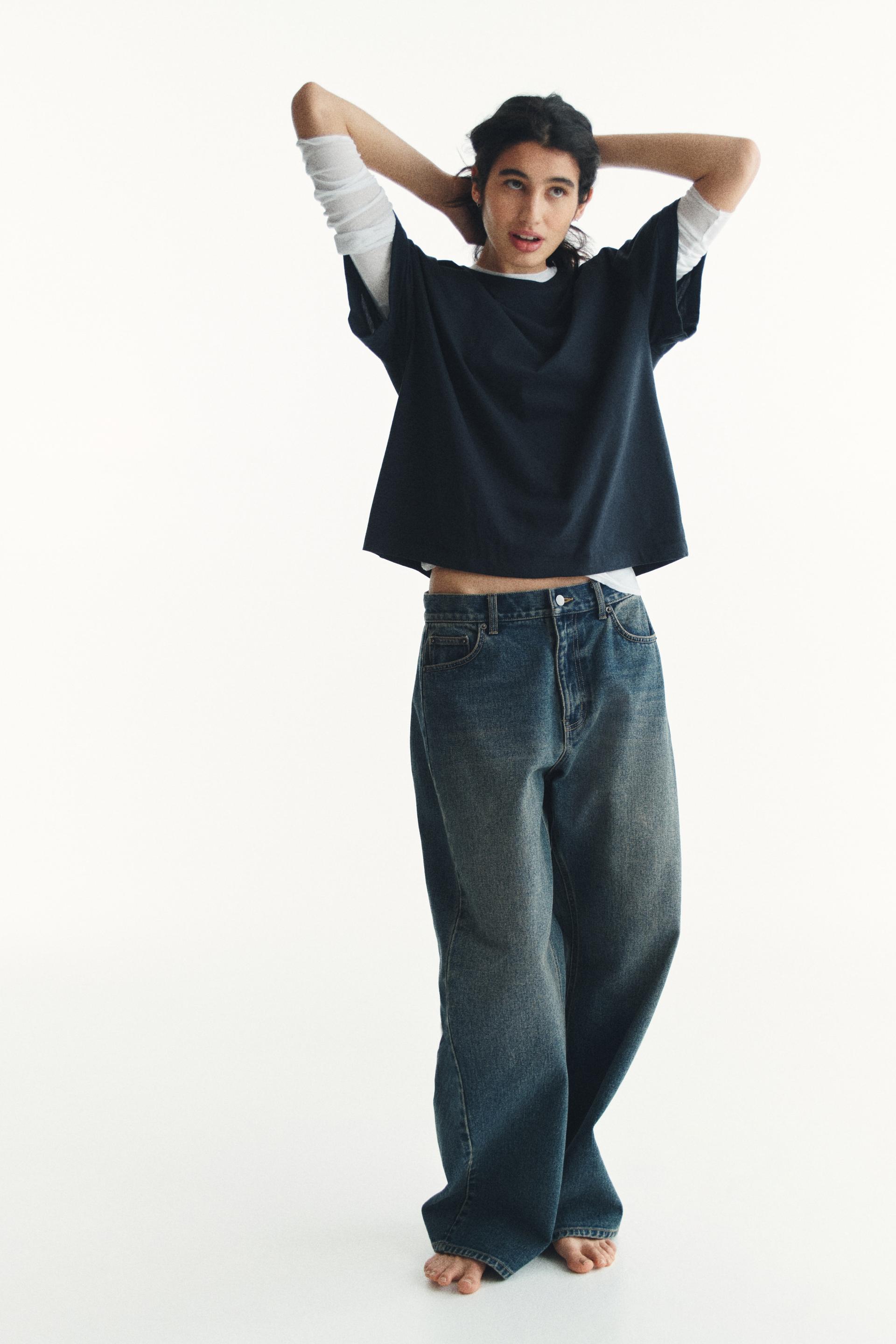 loose-fit cotton t-shirt