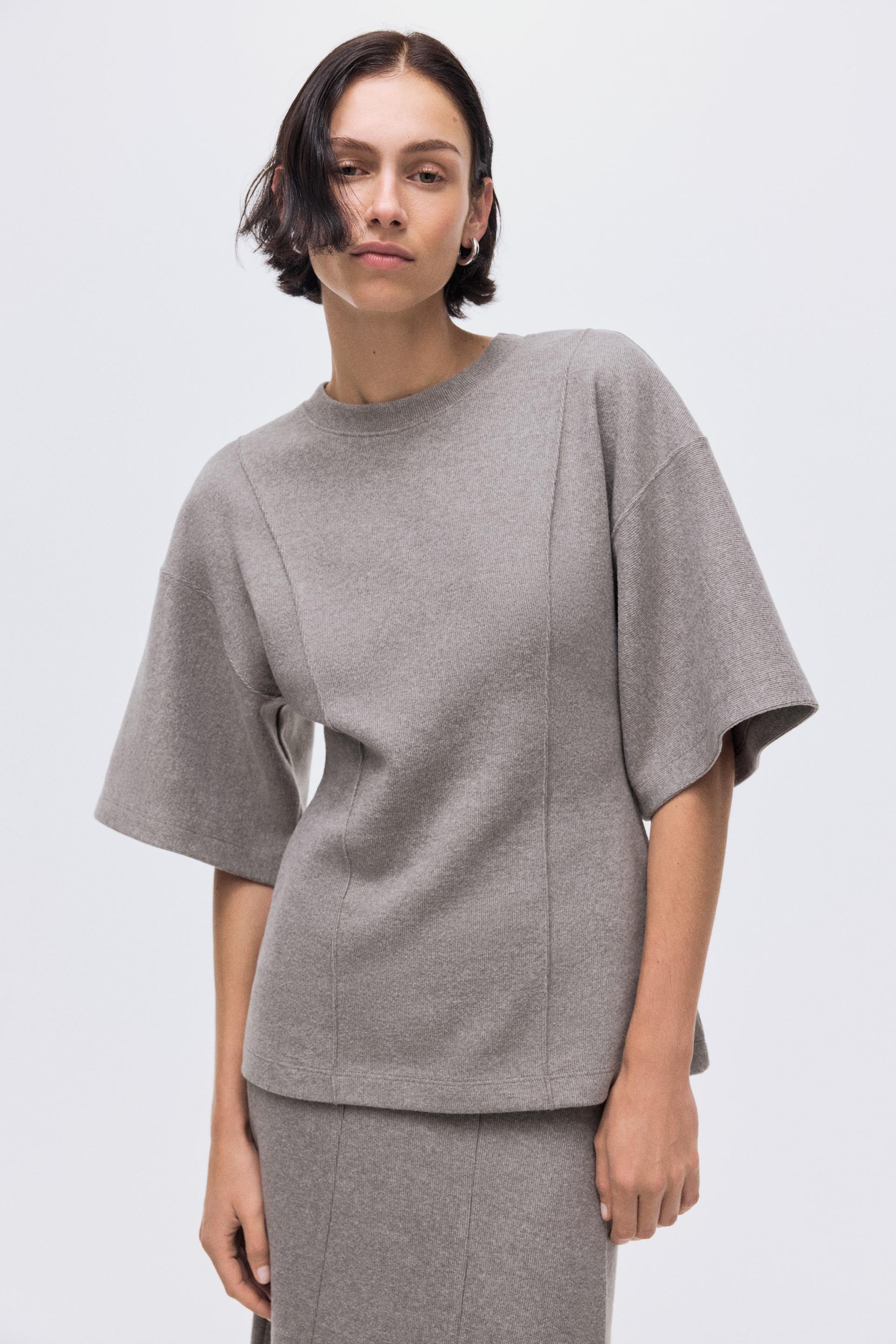 loose-fit fine-knit top