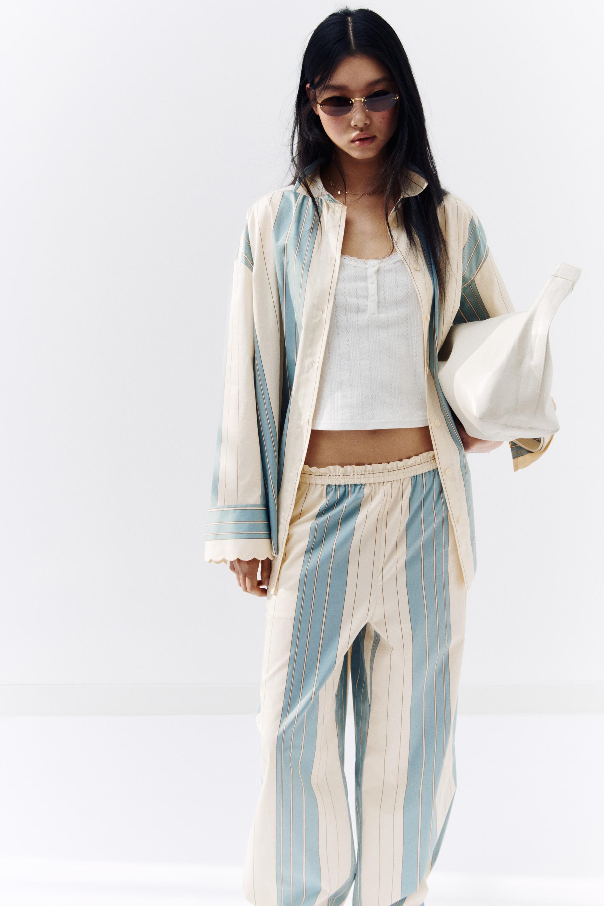 loose-fit poplin pants