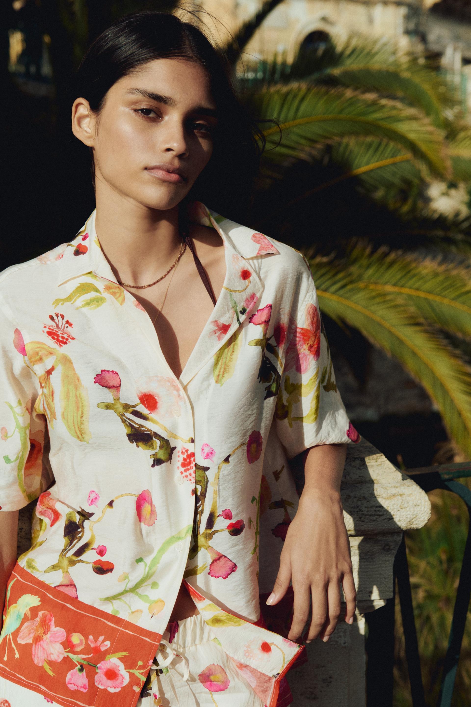 loose-fit resort shirt