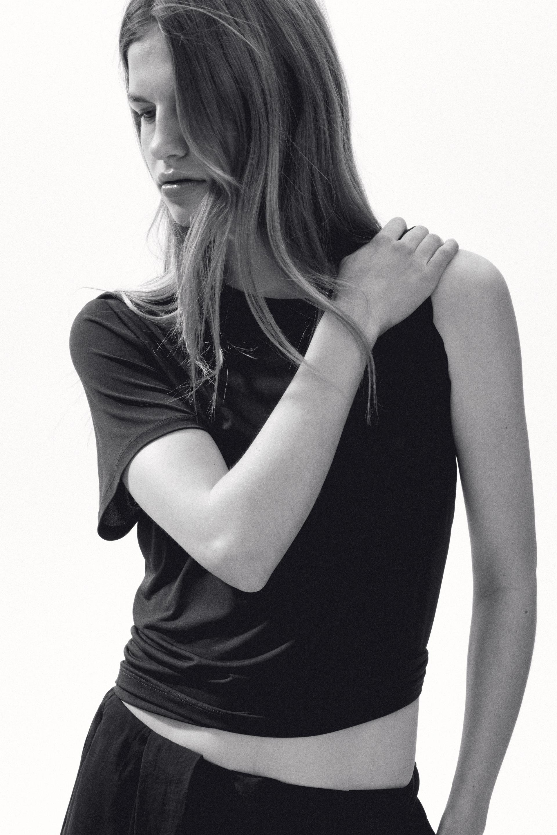 loose-fit t-shirt