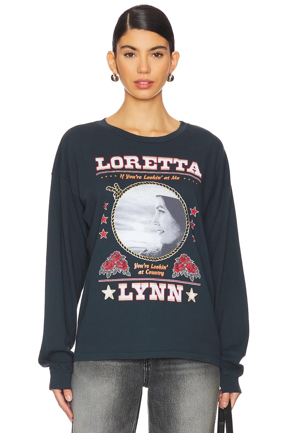 loretta lynn lookin' at country relaxed crew