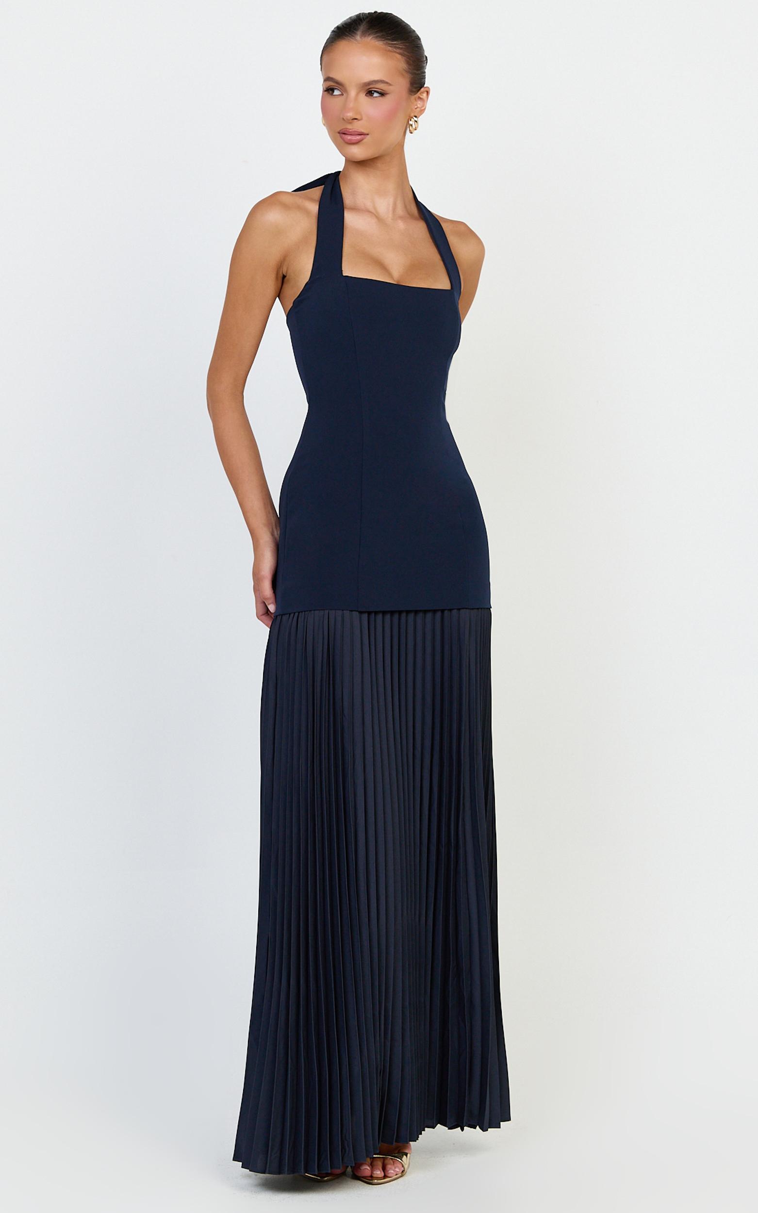 loretta maxi dress - contrast halter neck pleated dress in navy