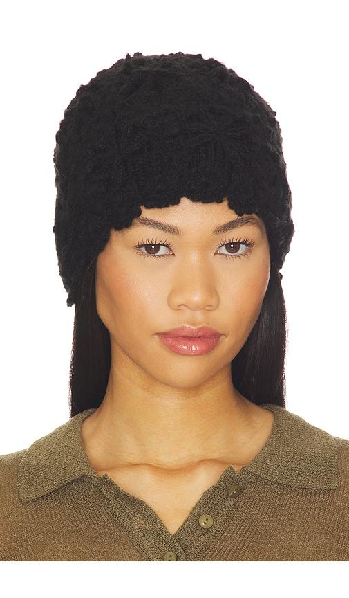 lovers and friends juliet crochet hat in black.