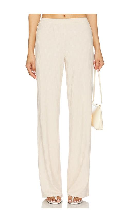 lovers and friends kinsley pant in beige.