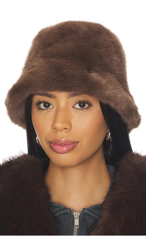 lovers and friends lisa bucket hat in brown.