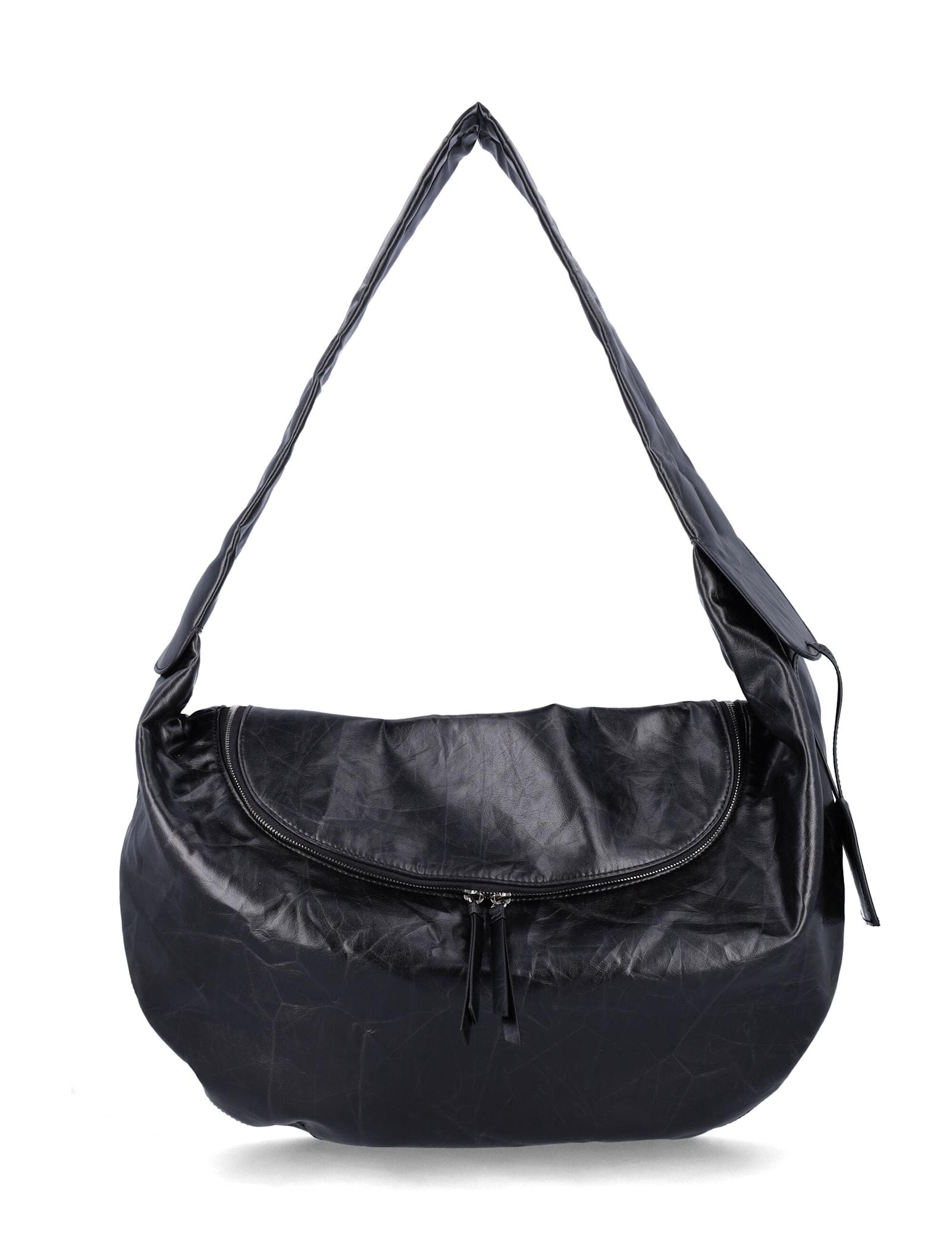 low classic leather hobo bag with zip