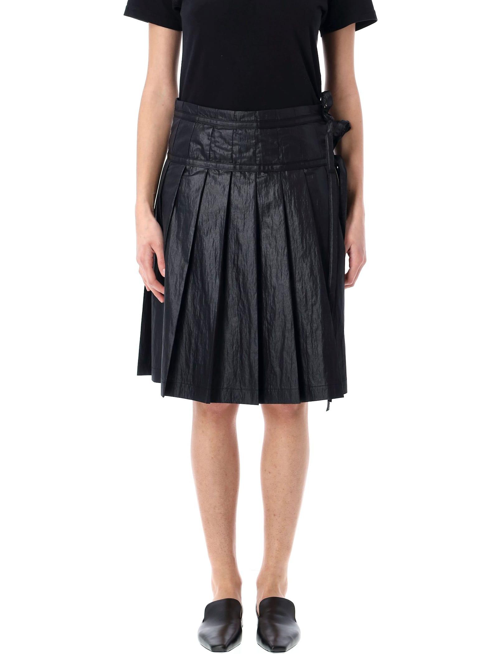 low classic pleated zipper skirt