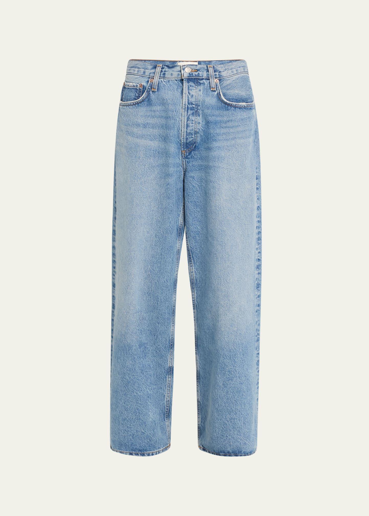 low-slung baggy jeans